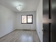 Postalionului, Berceni, apartament 2 camere decomandat, etaj 1